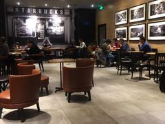 大堂-星巴克臻选(郑州国贸360广场店)
