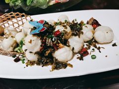 炸圆子-阿细汉菜(本地盐帮菜名店)