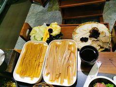 -沸炉重庆老火锅(军事博物馆店)