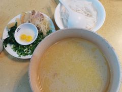 -桥香园云南过桥米线(金马碧鸡店)