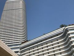 -瑰丽酒店·海吧·天际下午茶·现场DJ·天台酒吧