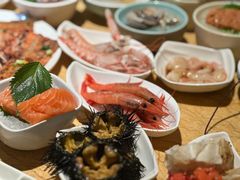 -雍和会海鲜姿造自助(湖东路店)