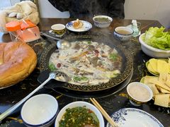 -尚品牛味汤锅火锅(康定总店)