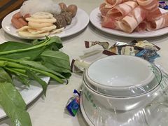 -尚品海鲜肥牛自助火锅(湖明店)