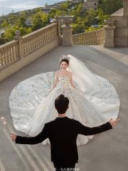 -第一夫人婚纱摄影(南京店)