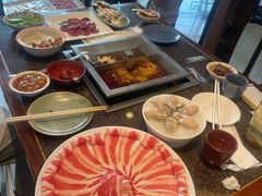 -皇城老妈·大连海鲜火锅(港湾店)