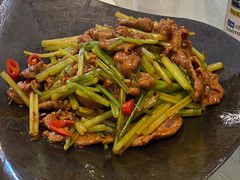 -黄家饺子东北特色菜馆(湖滨商业街店)