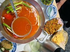 -王奋斗贵州酸汤牛肉火锅