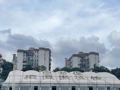 -奥龙堡游泳馆(广纸店)