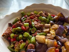 茄子肉丁小公鸡双拼拌面-文三里屯面馆(三里屯店)