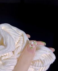 -LILY NAILS美甲美睫