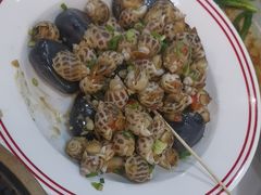 -明本湛江鸡•海鲜小厨(陈家祠店)