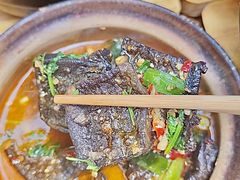 -有红鸡毛店·砂锅菜(抚琴夜市店)