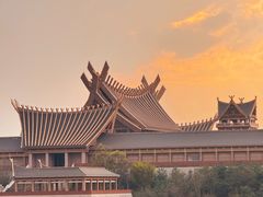 -七彩云南古滇温泉山庄