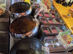 -叽叽扎扎烤肉场(生态城万达店)