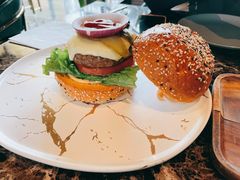 芝心牛肉汉堡-Let's burger&pasta·非常汉堡·融合西餐(蓝色港湾店)