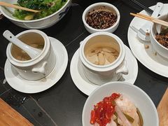 -黔蘑菇四季餐厅(观山湖店)