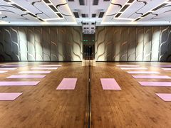 -W Fitness 威尔仕健身(北京英皇集团中心店)