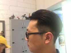 -SIX Hair Consultant