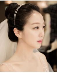 -Eling伊林彩妆·化妆培训(河西奥体店)