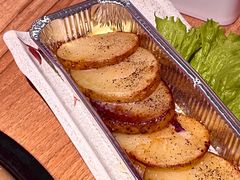 -炼火烤肉店