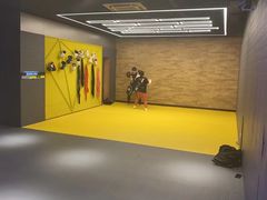 -贝菲特游泳健身(徐泾店)