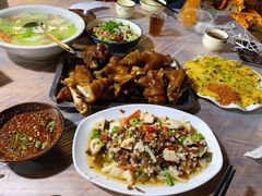 青岩豆腐-王万妈卤猪脚(青岩交通路)