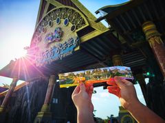 -七彩云南欢乐世界