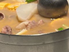 -肥仔文澳门猪骨煲(南京西路店)