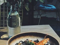 香煎澳洲大虾墨鱼汁意面-Maxpoint Kitchen 西餐咖啡(乐峰广场店)