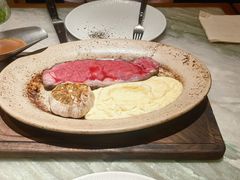 招牌慢烤整切澳洲谷饲西冷M5-艾雷牛排馆 LA.Prime Steakhouse