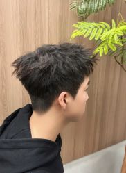 -尤司男士国潮理发馆