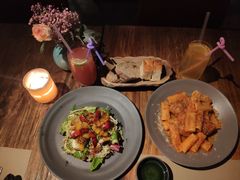 直通心粉配肉丸-Carbon莫卡哆·意大利复古集市餐厅(杭州大厦店)