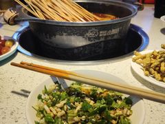 -钢管厂五区小郡肝串串香(蜀都万达店)