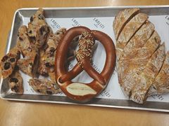 -LANLIZI BAKERY(COSMO店)