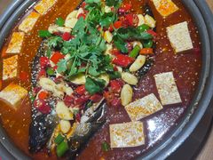 -三顾烤庐·烤鱼·烧烤·龙虾(奉贤店)