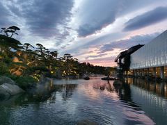 -罗红摄影艺术馆