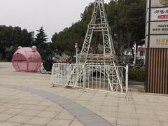 -金轮星光名座生活广场