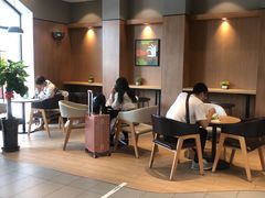 用餐区-德克士(胜利店)