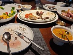 -MONICH牛排融合餐厅(和义大道购物中心店)