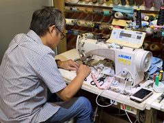 -爱革·洗衣改衣·洗鞋修鞋·洗包修包·奢侈品护理(宝地广场店)