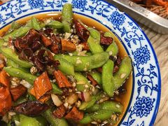 -江城燕子大排档(江汉路步行街店)