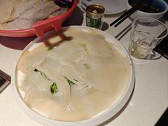 -二荆条·蜀鲜汇城市森林火锅