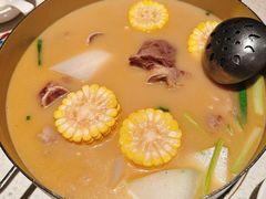 -肥仔文澳门猪骨煲(南京西路店)
