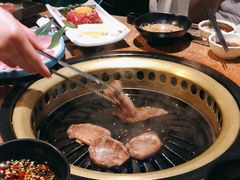 -炼火烤肉店