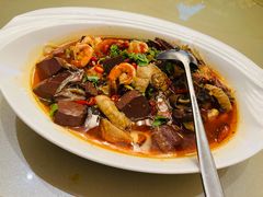 沙龙毛血旺-沙龙酒家