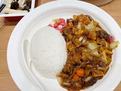 红烧牛肉饭-阳阳中国饭(北京荟聚店)