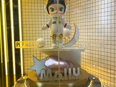-泡泡玛特POPMART(上海环球港店)