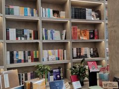 -新华书店(龙头路店)