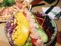 黄桃大虾沙拉-摇滚披萨(长春街店)